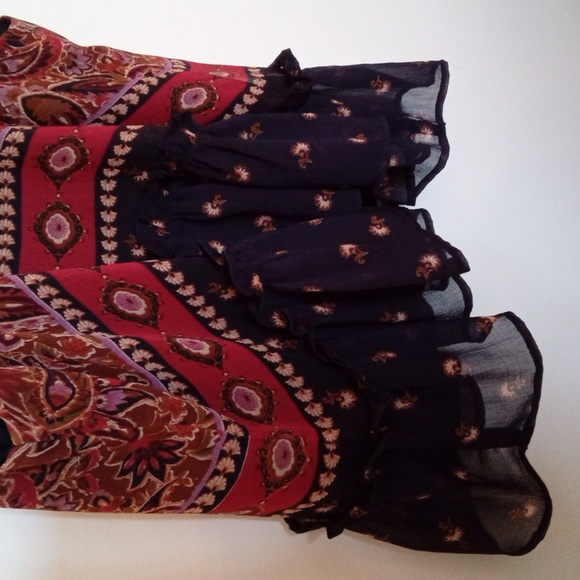 Patrons of Peace Ruffled Boho Tank Blouse - Picture 11 of 12